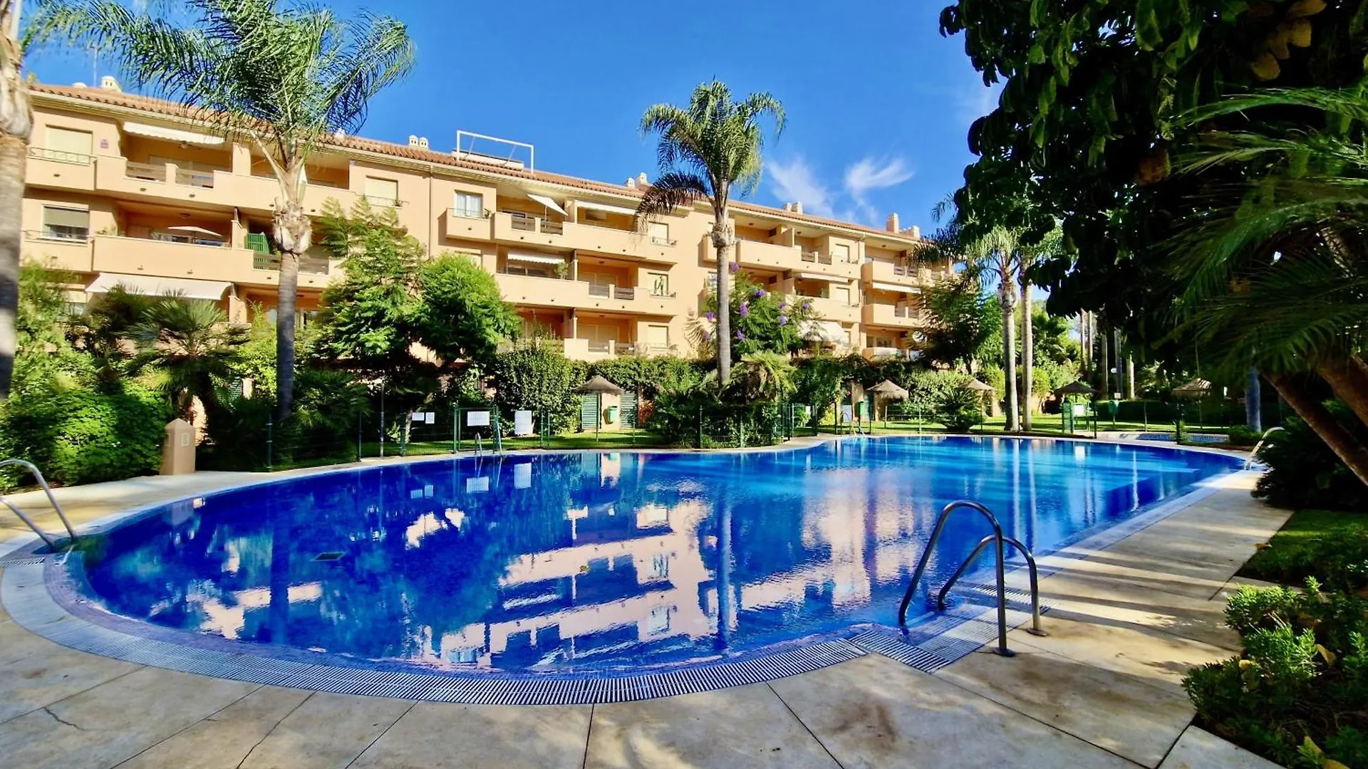 Sr Dunas De Carib Playa Μαρμπέλλα